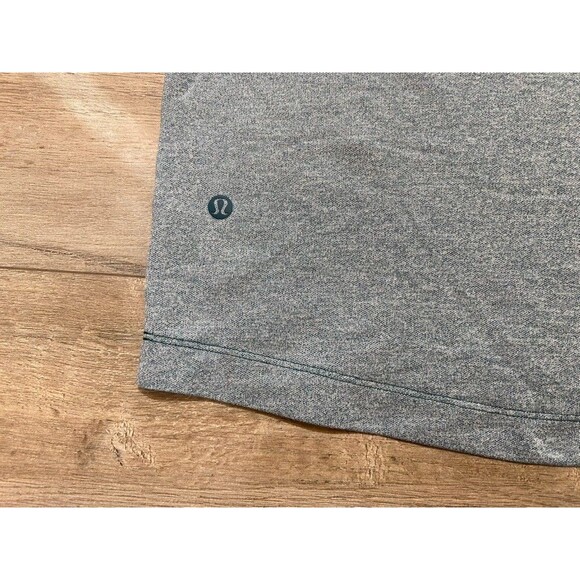 Lululemon Metal Tech Polo Shirt Mens M Heather Green Short Sleeve Vented Golf - Picture 7 of 7